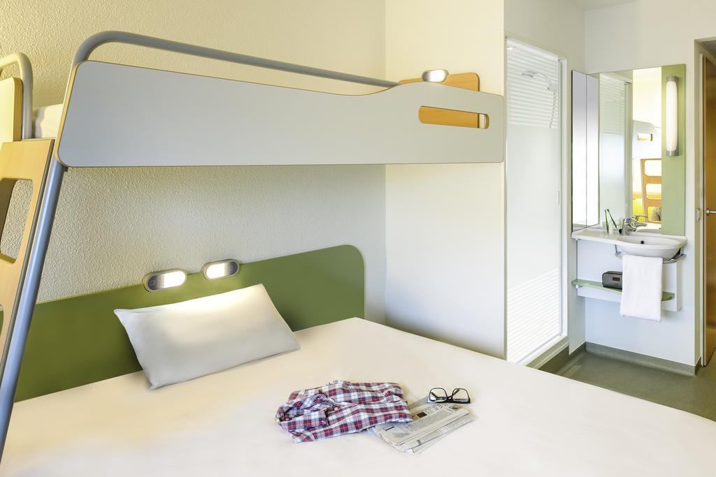 Ibis Budget Geneve Petit-Lancy Hotel Exterior photo